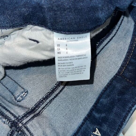 American Eagle Outfitters The Dream Short Midi ladies size 6 Jean Shorts Button - Picture 5 of 12
